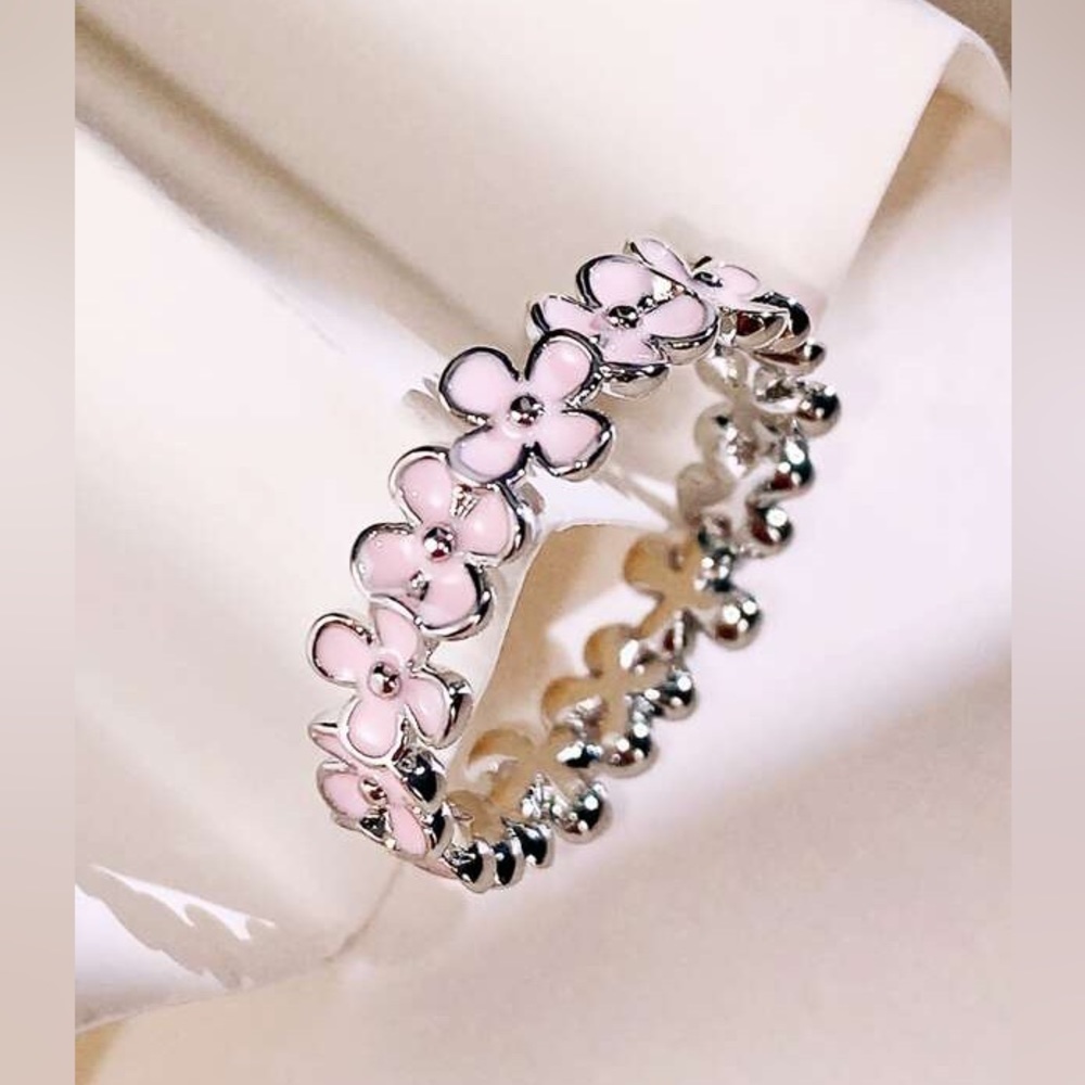 Pink flower 🌸 Ring - Picture 2 of 2